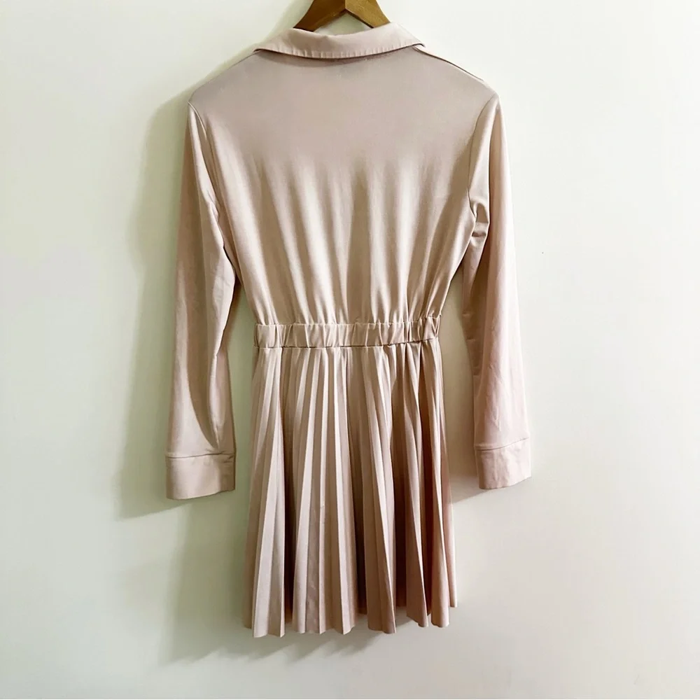 ASOS DESIGN pleated mini shirt dress in slinky champagne - Picture 4 of 5